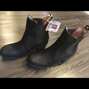 Kodiak Women Black Leather Waterproof Boots Size 9